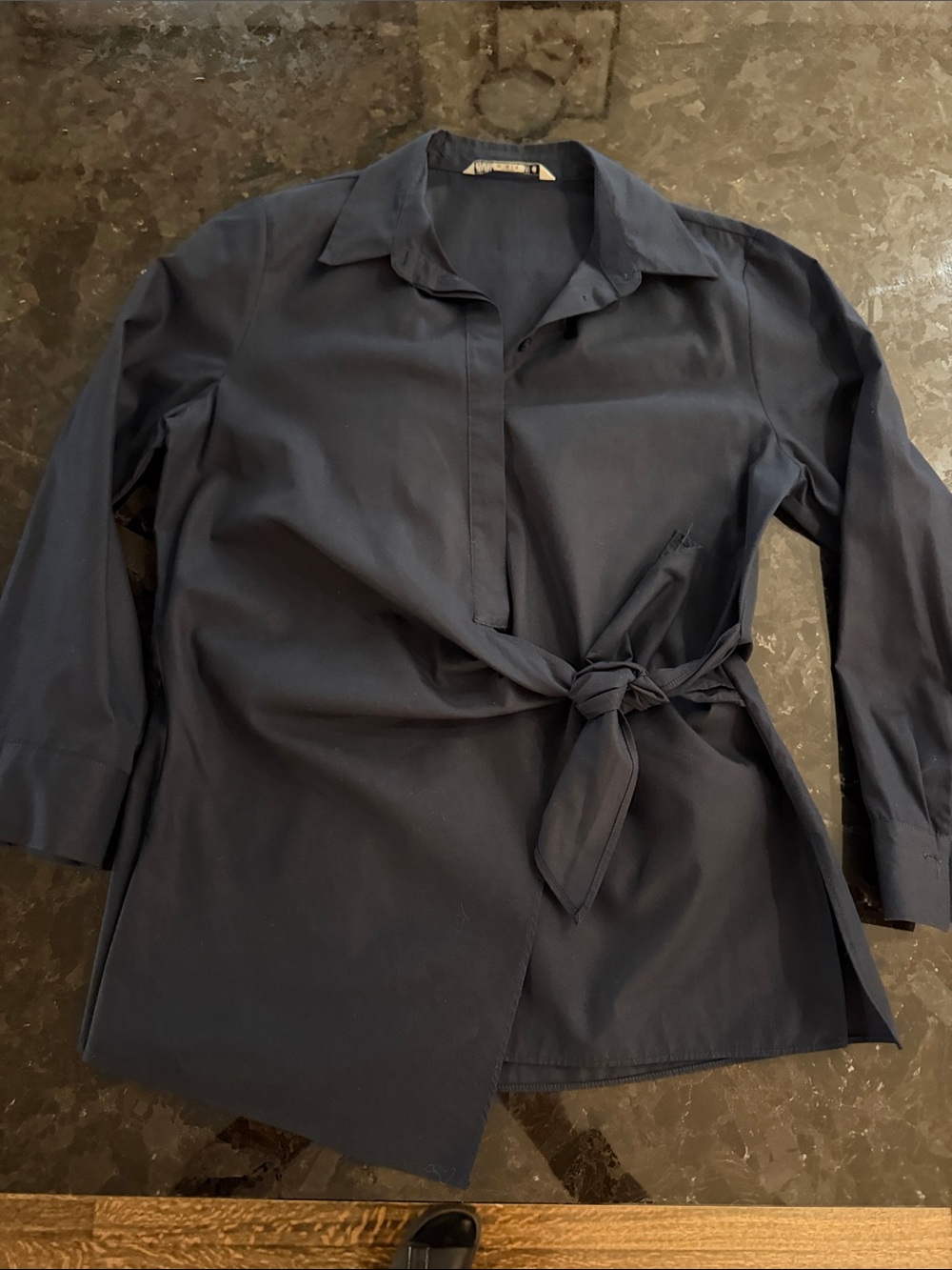 Zara Women's Navy Tie-Waist Button-Up Shirt